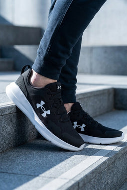 Under Armour Trainers Essential Black