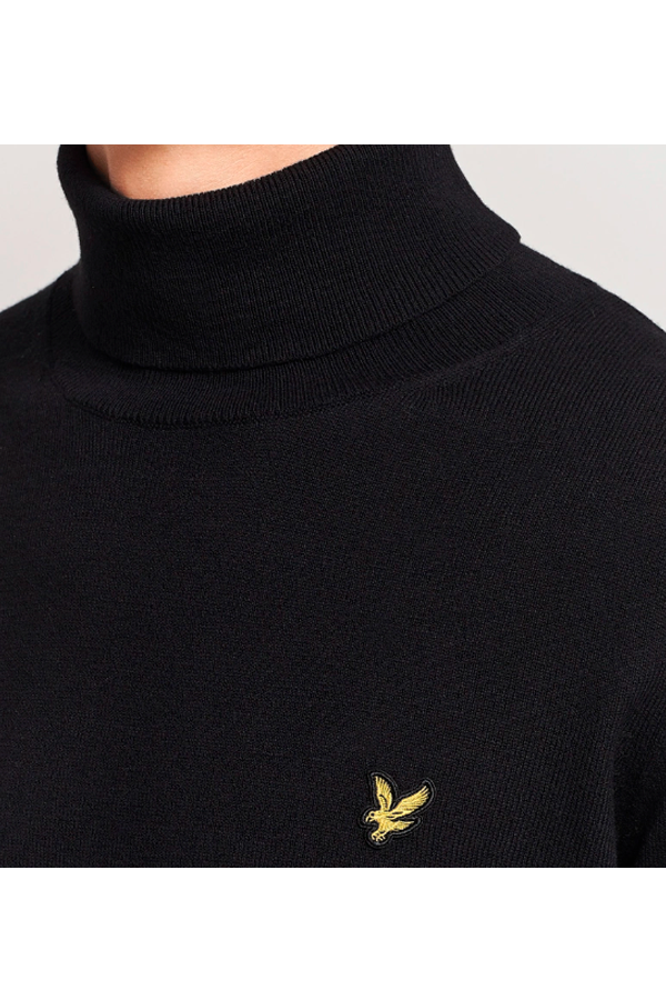 Lyle Scott Merino Turtleneck Black Luxivo